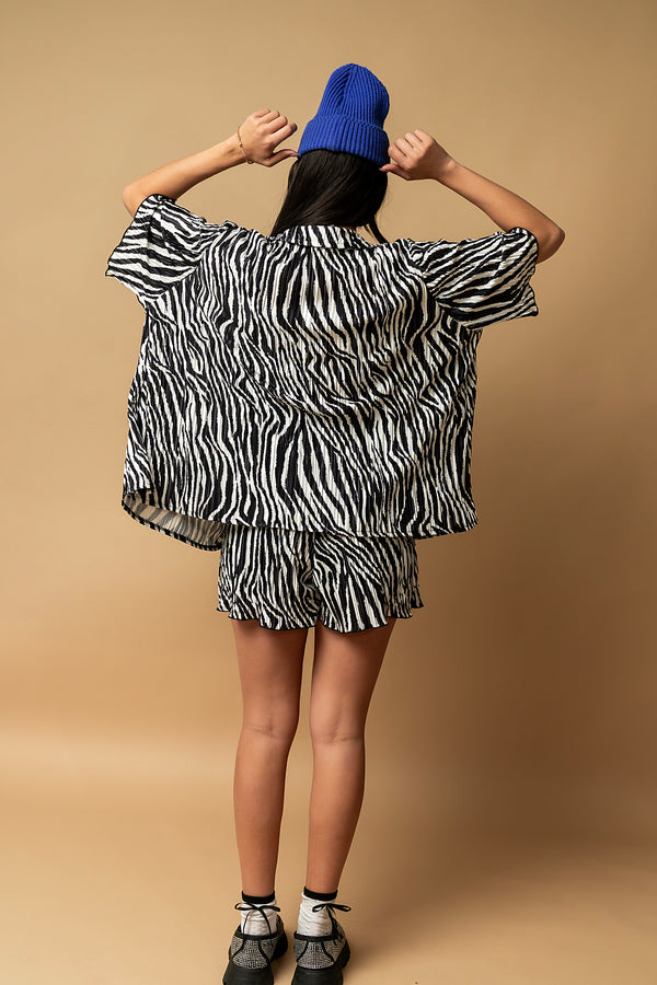 Keep On Moving Zebra Plisse Set