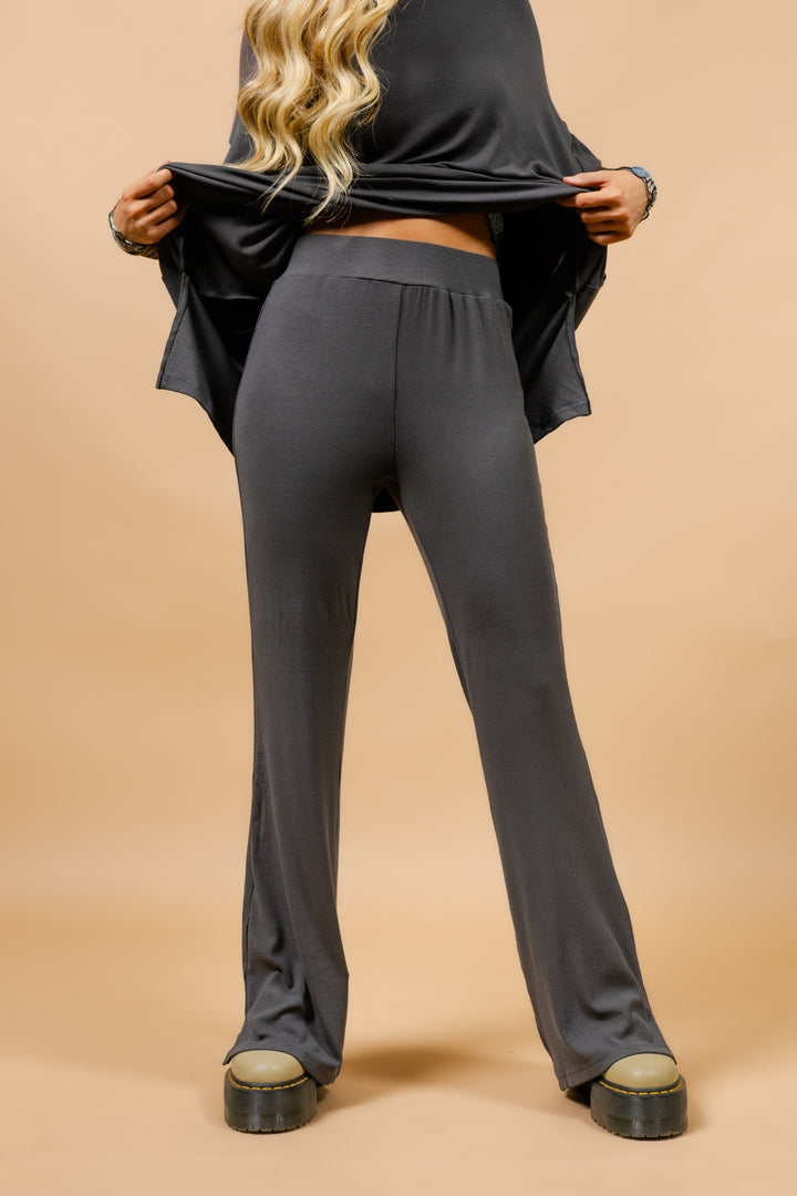 Day Dreamer Ribbed Pant Set - Charcoal