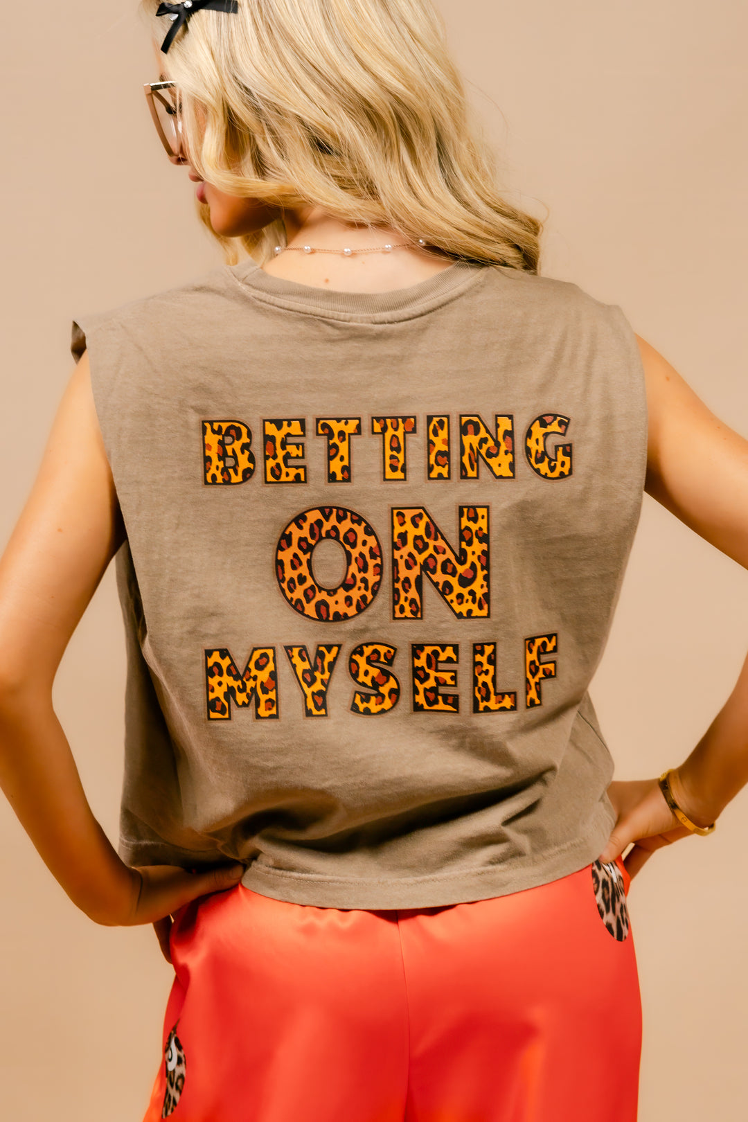 Betting on Myself Muscle Tee - Tan