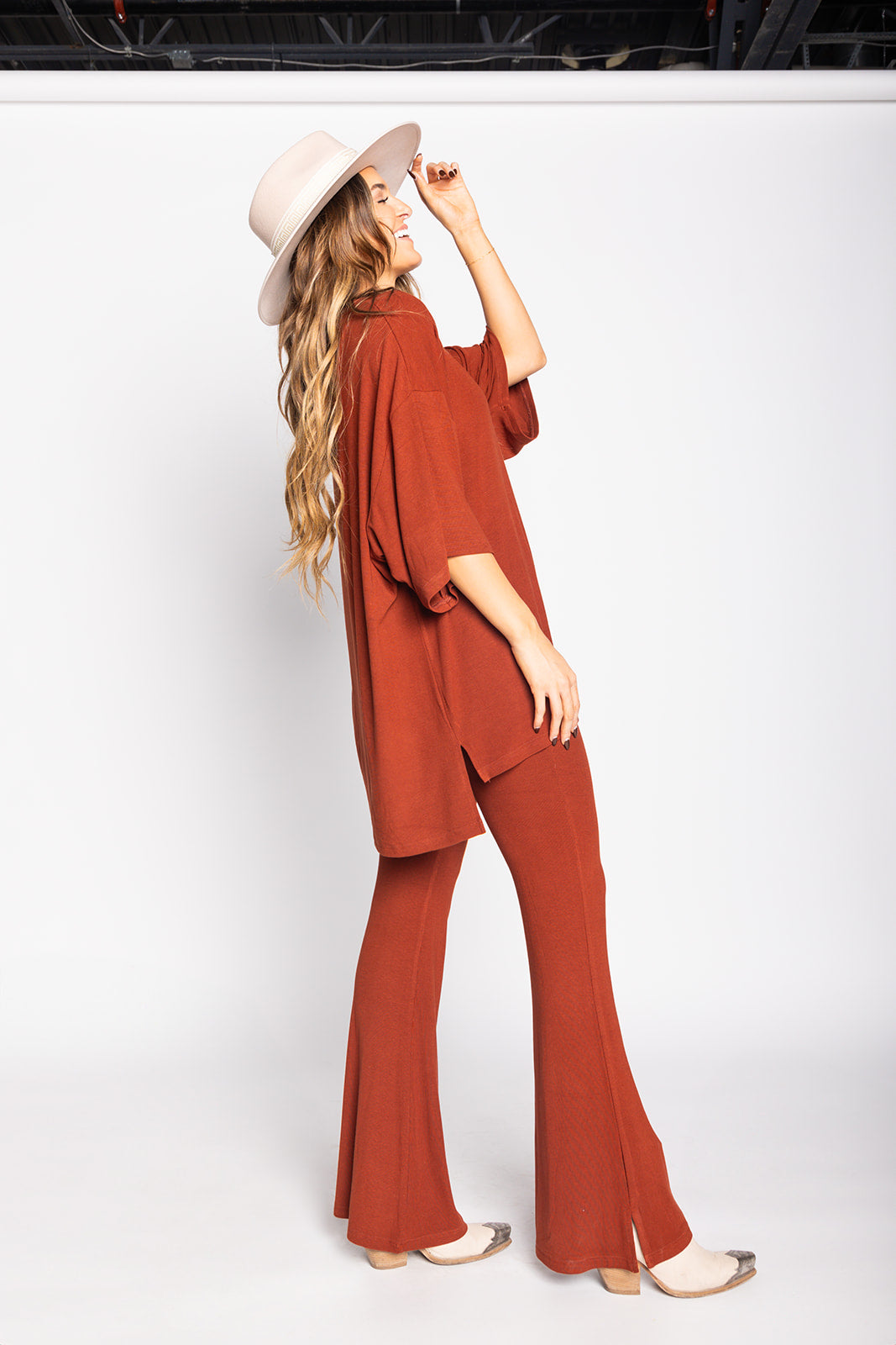 Day Dreamer Ribbed Pant Set - Cinnamon