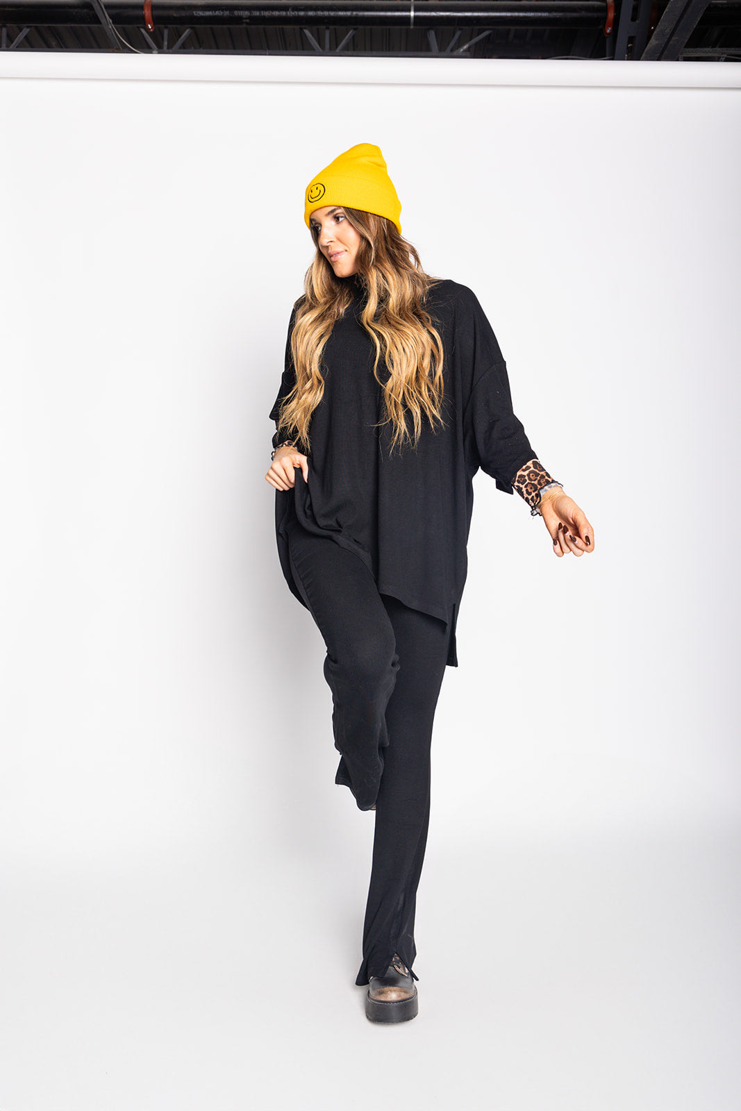 Day Dreamer Ribbed Pant Set - Black