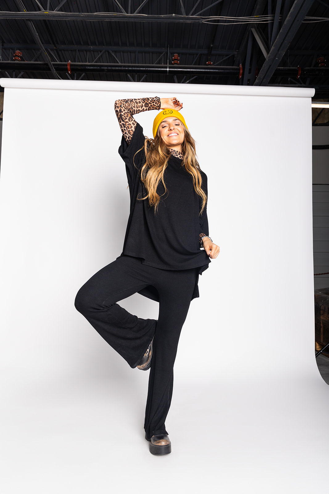 Day Dreamer Ribbed Pant Set - Black