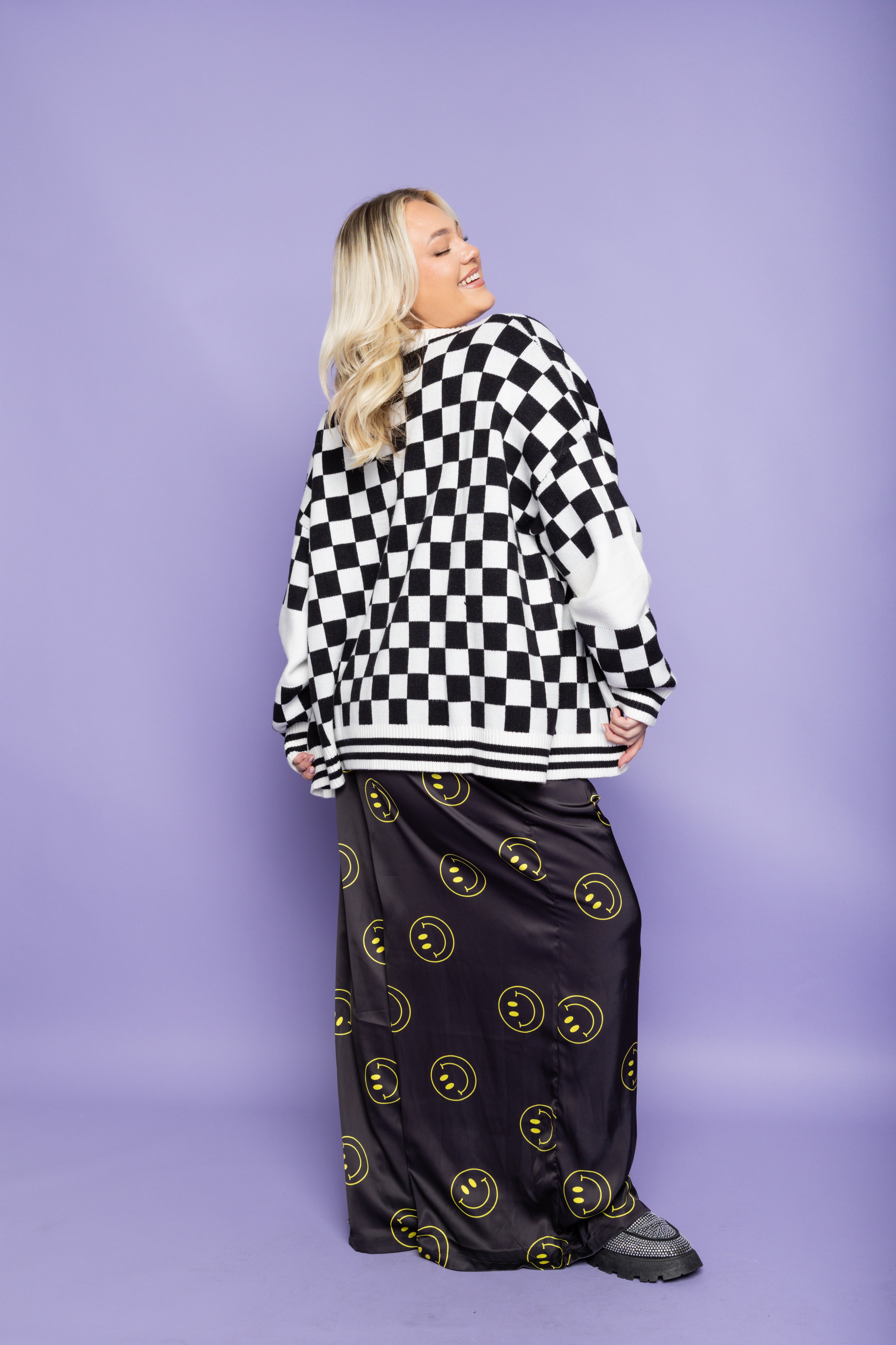 The Chexx Oversized Cardigan – WKND Chasers