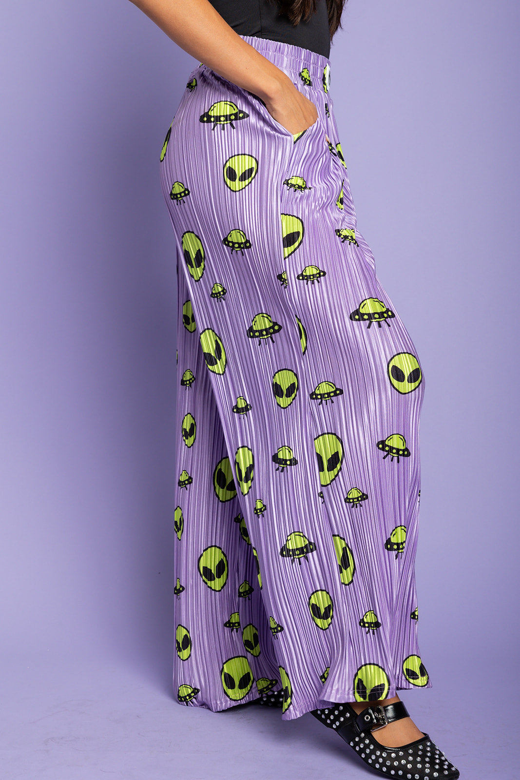 Out of This World Plisse Pants
