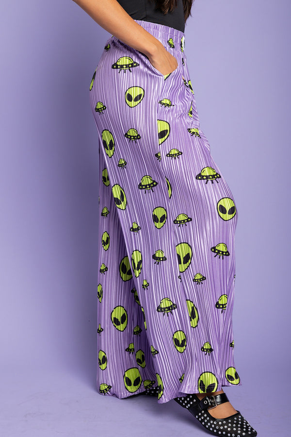 Out of This World Plisse Pants
