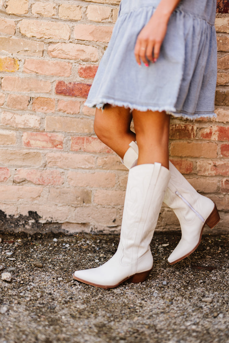 Sienna White Knee High Cowboy Boots (Size 6.5 & 7)